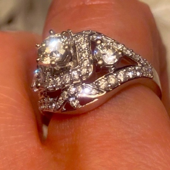 Final price exclusive Dimond Ring Paris wedding engagement anniversary proposal - Picture 10 of 10